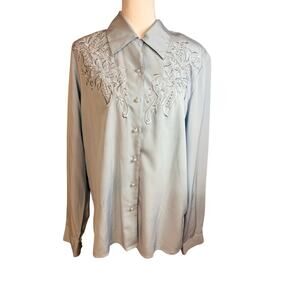 Liz Baker light blue long-sleeve button-up blouse embroidery. Size 10T